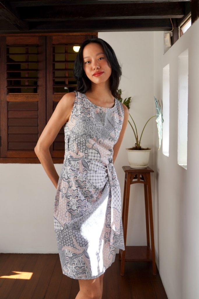 Meet MIL adjustable waist batik dress