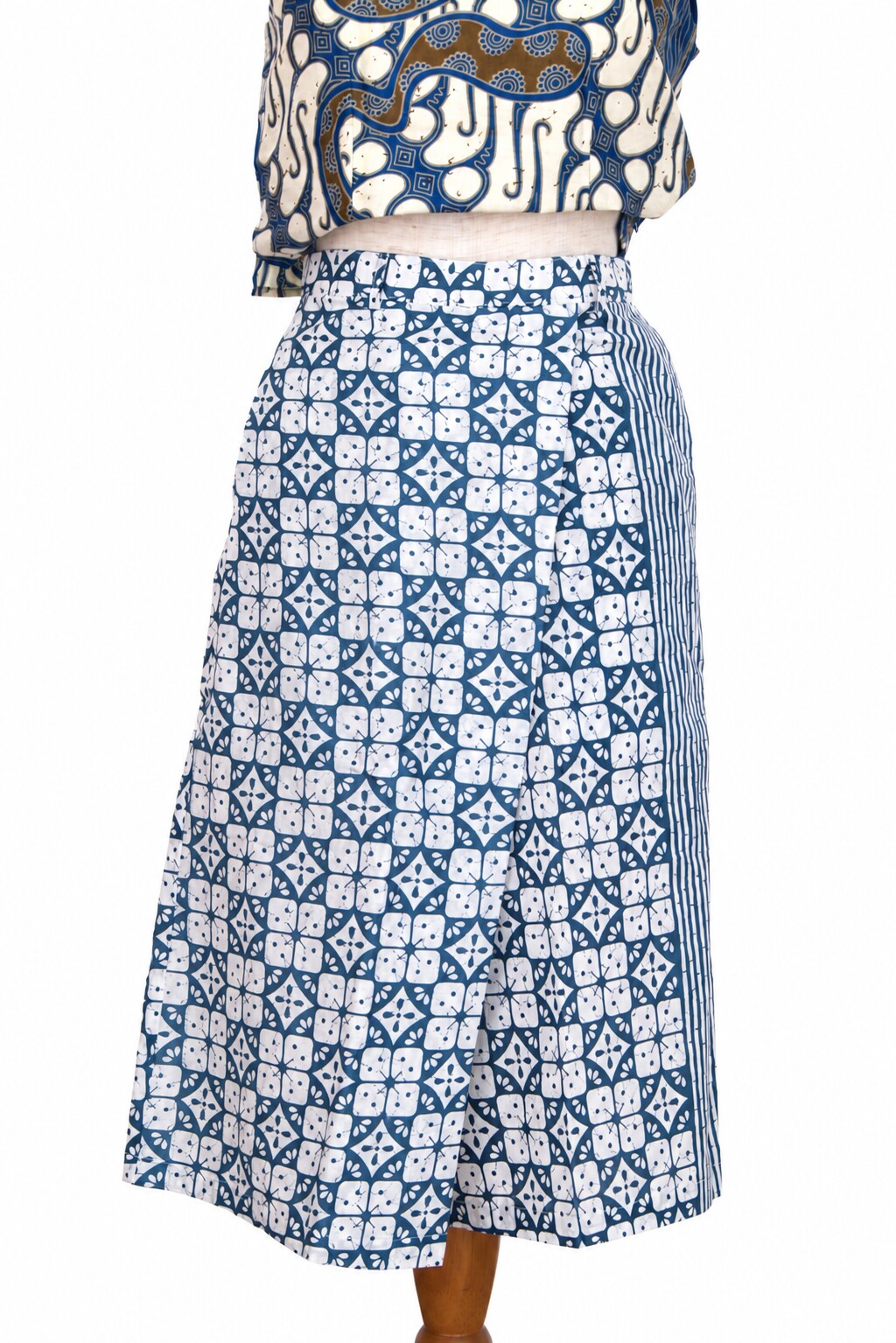 Better Than Blouses Penang Batik Fashion Product Image 104