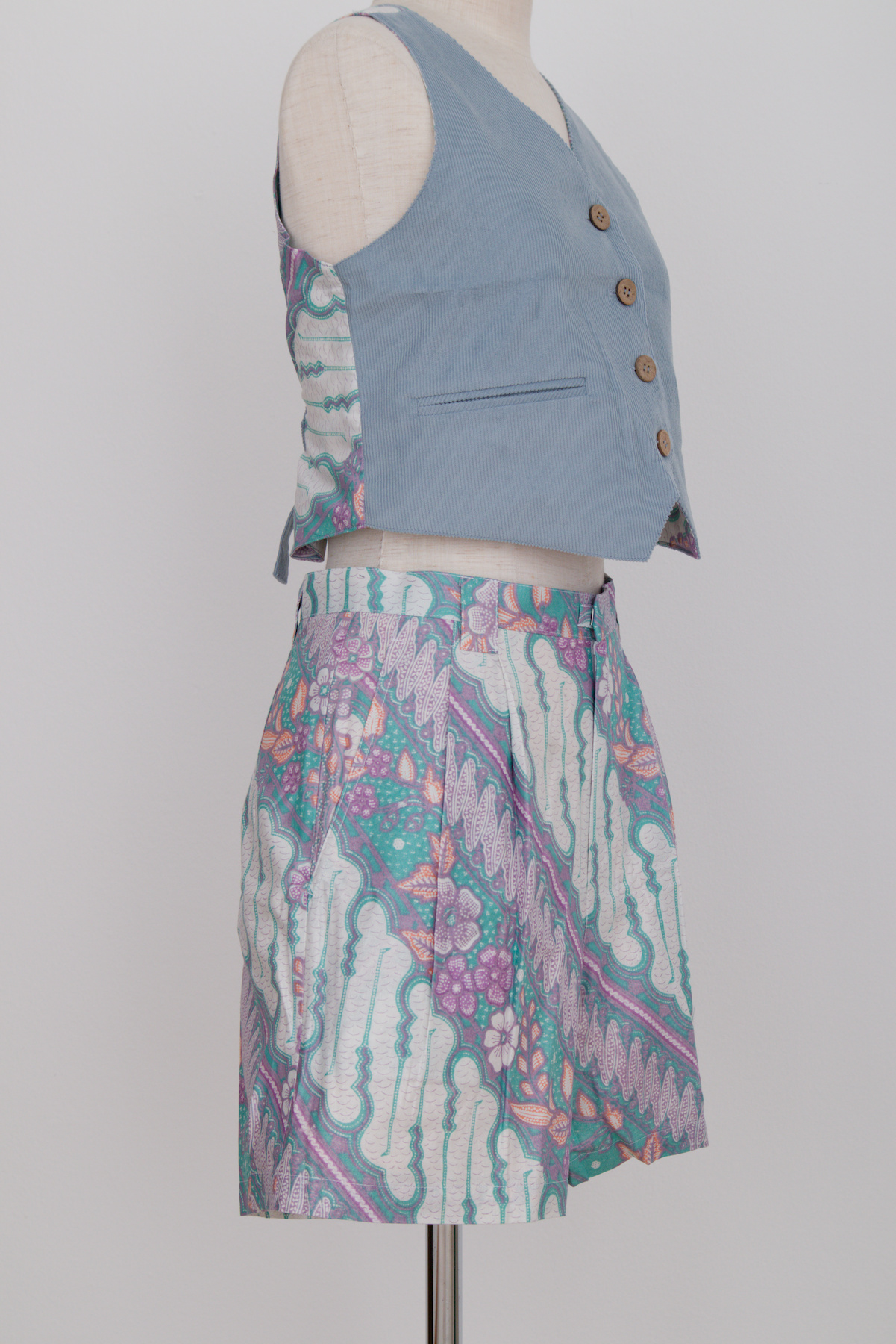 betterthanblouses penang batik fashion product image 329