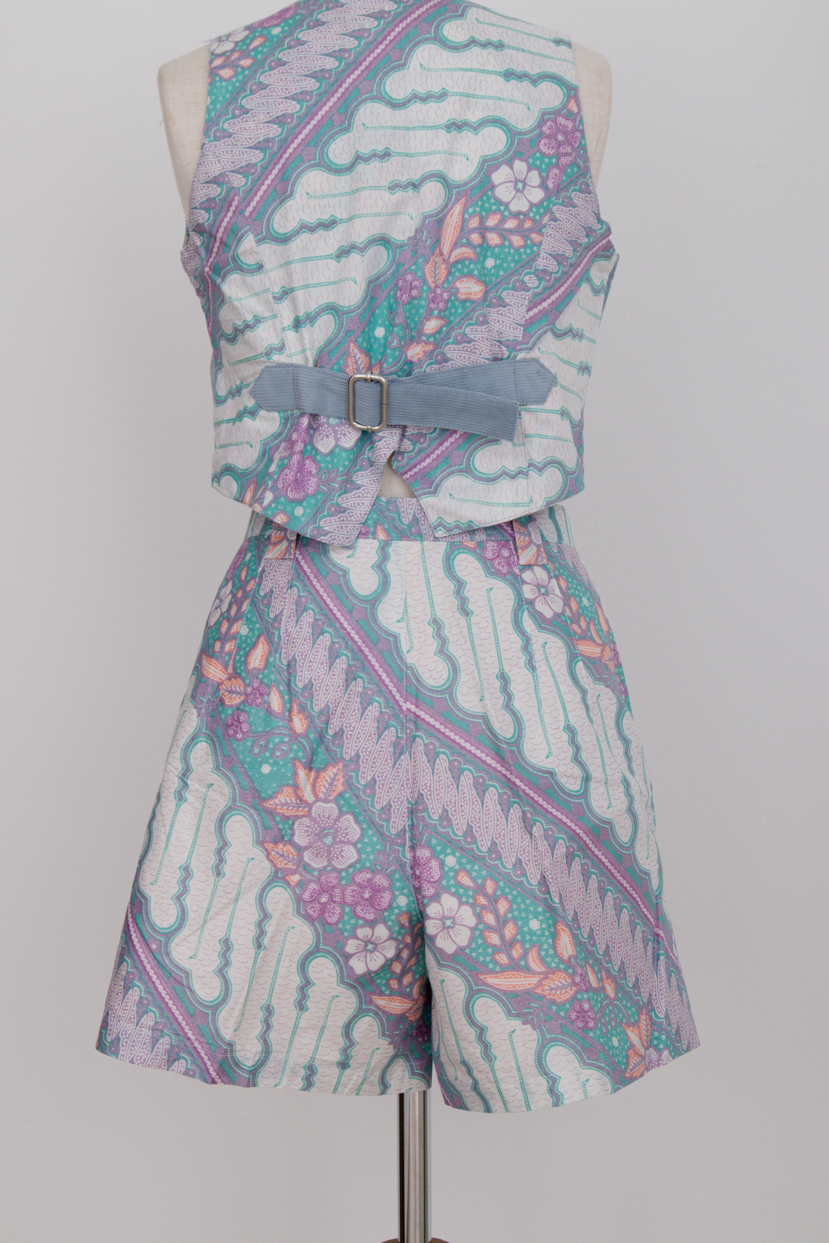 betterthanblouses penang batik fashion product image 333